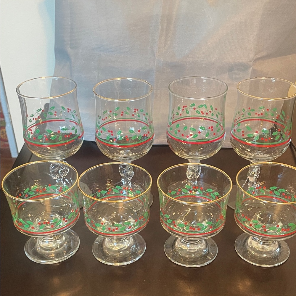 Festive Glass Goblets and wine glasses with Red and Green holly Design